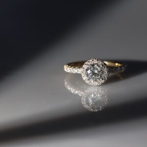 Luna diamond collection